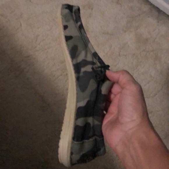 Hey Dude Loafers Mens Size 11 Wally Camouflage Camo Slip On Shoes - Picture 10 of 10